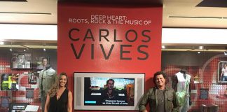 Carlos Vivres en el Museo de los Grammy